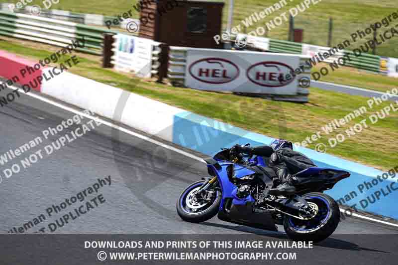 enduro digital images;event digital images;eventdigitalimages;mallory park;mallory park photographs;mallory park trackday;mallory park trackday photographs;no limits trackdays;peter wileman photography;racing digital images;trackday digital images;trackday photos